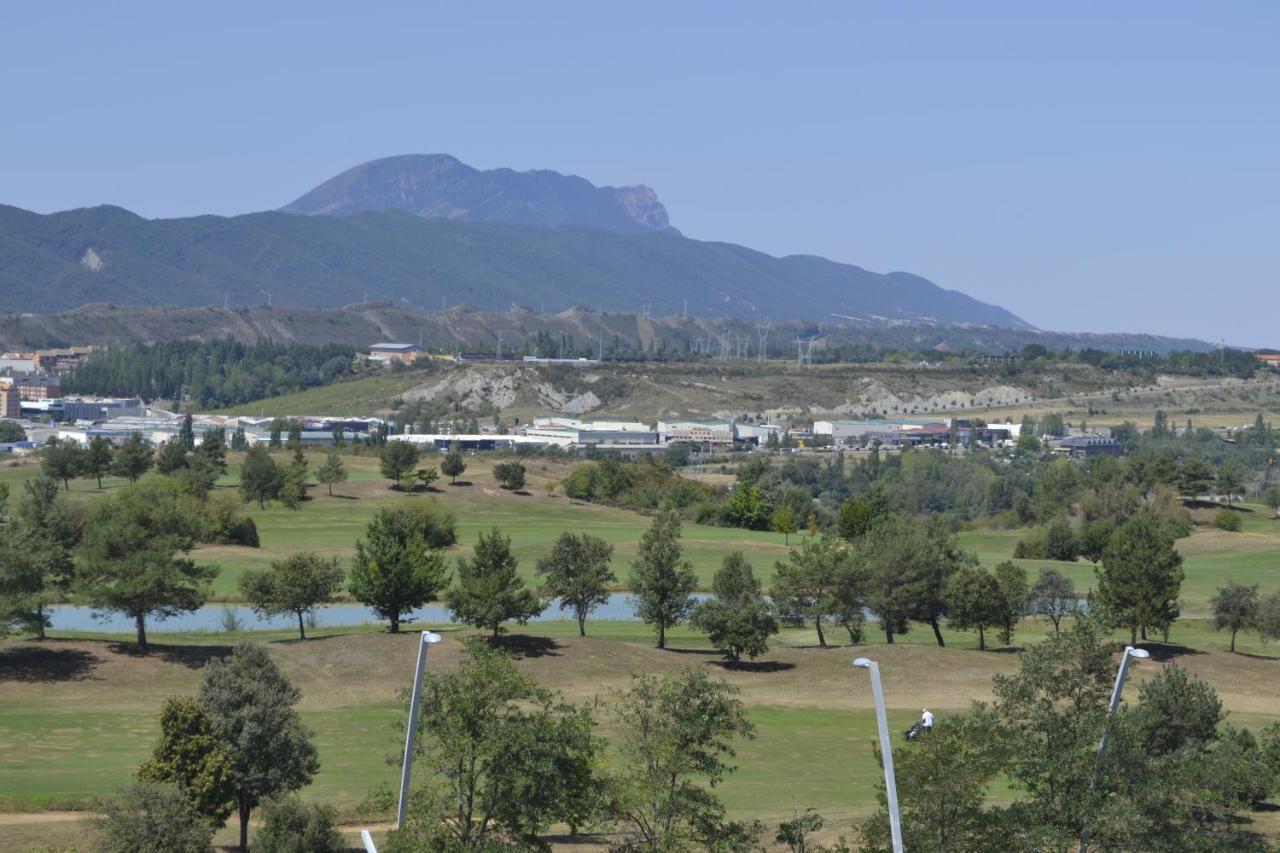 Apartamento Las Margas Golf Pirineo Aragones Sabinanigo Exterior foto