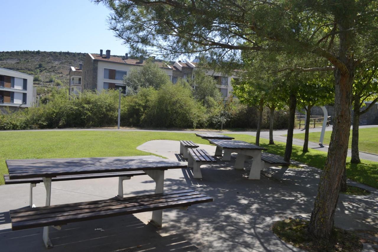 Apartamento Las Margas Golf Pirineo Aragones Sabinanigo Exterior foto
