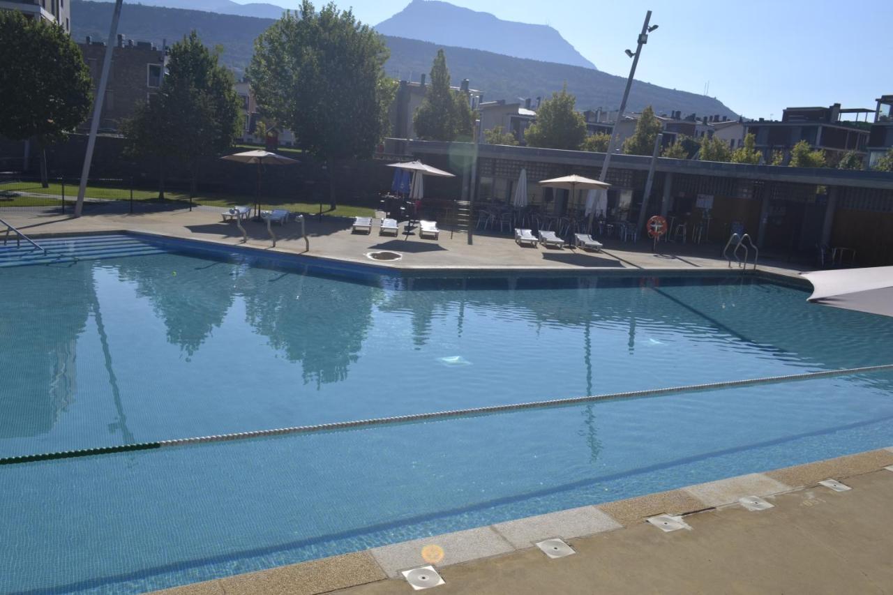 Apartamento Las Margas Golf Pirineo Aragones Sabinanigo Exterior foto