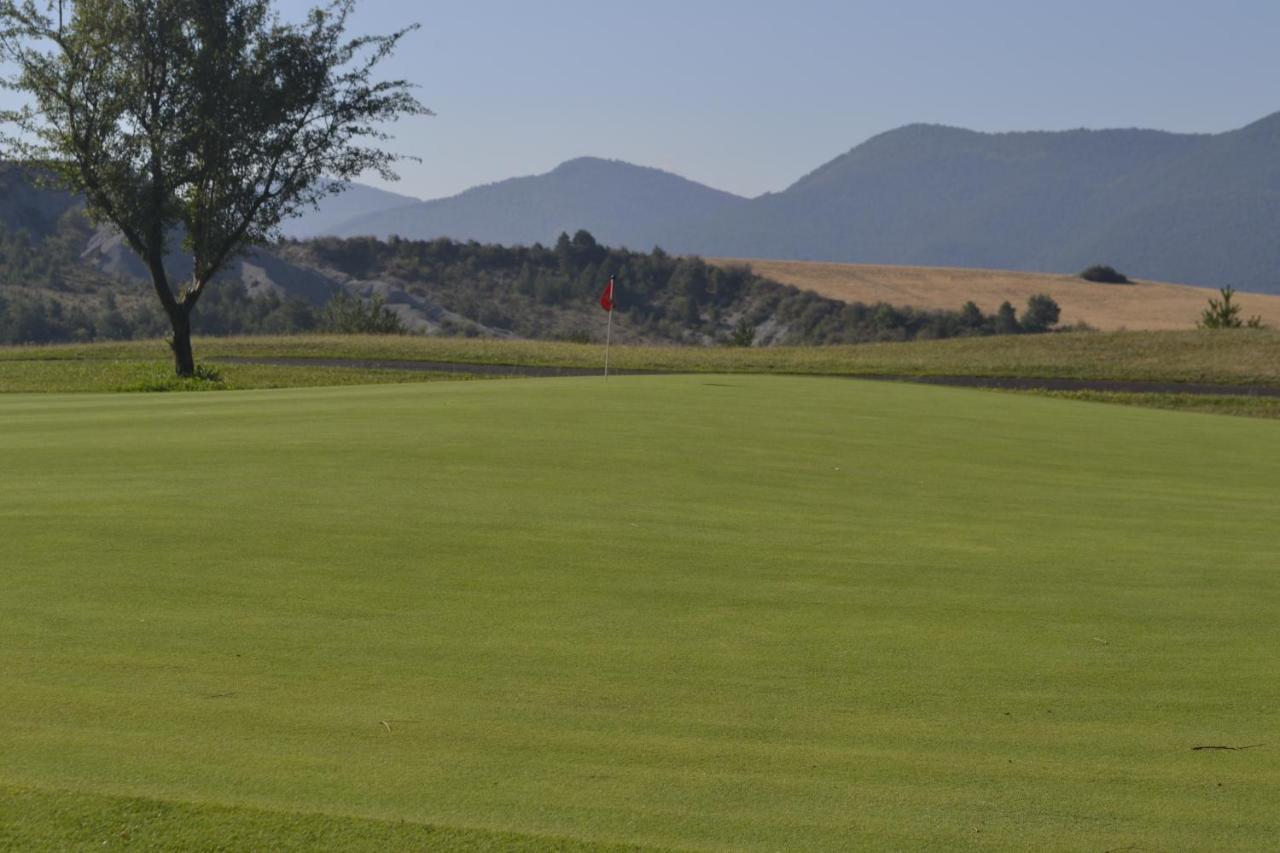 Apartamento Las Margas Golf Pirineo Aragones Sabinanigo Exterior foto